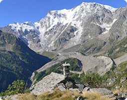 The Monte Rosa seen from Hinderbalmo hill country